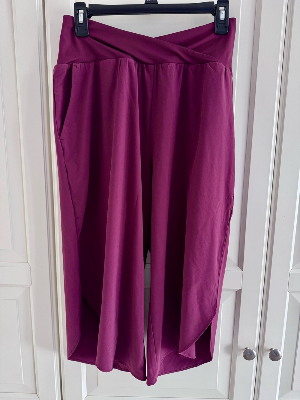 HALARA Cross-Waist Wide Leg Pants in Deep Berry
